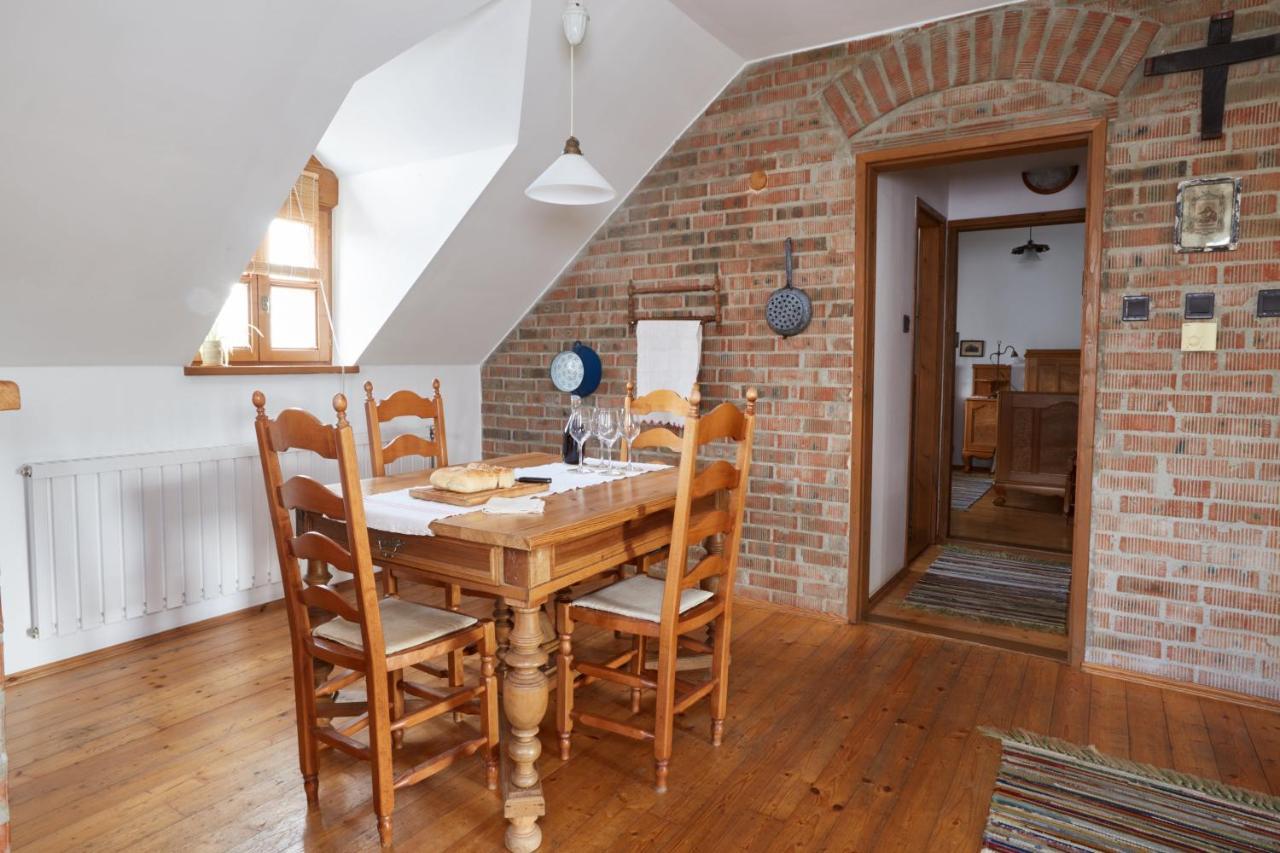 Troszt Pince Apartment